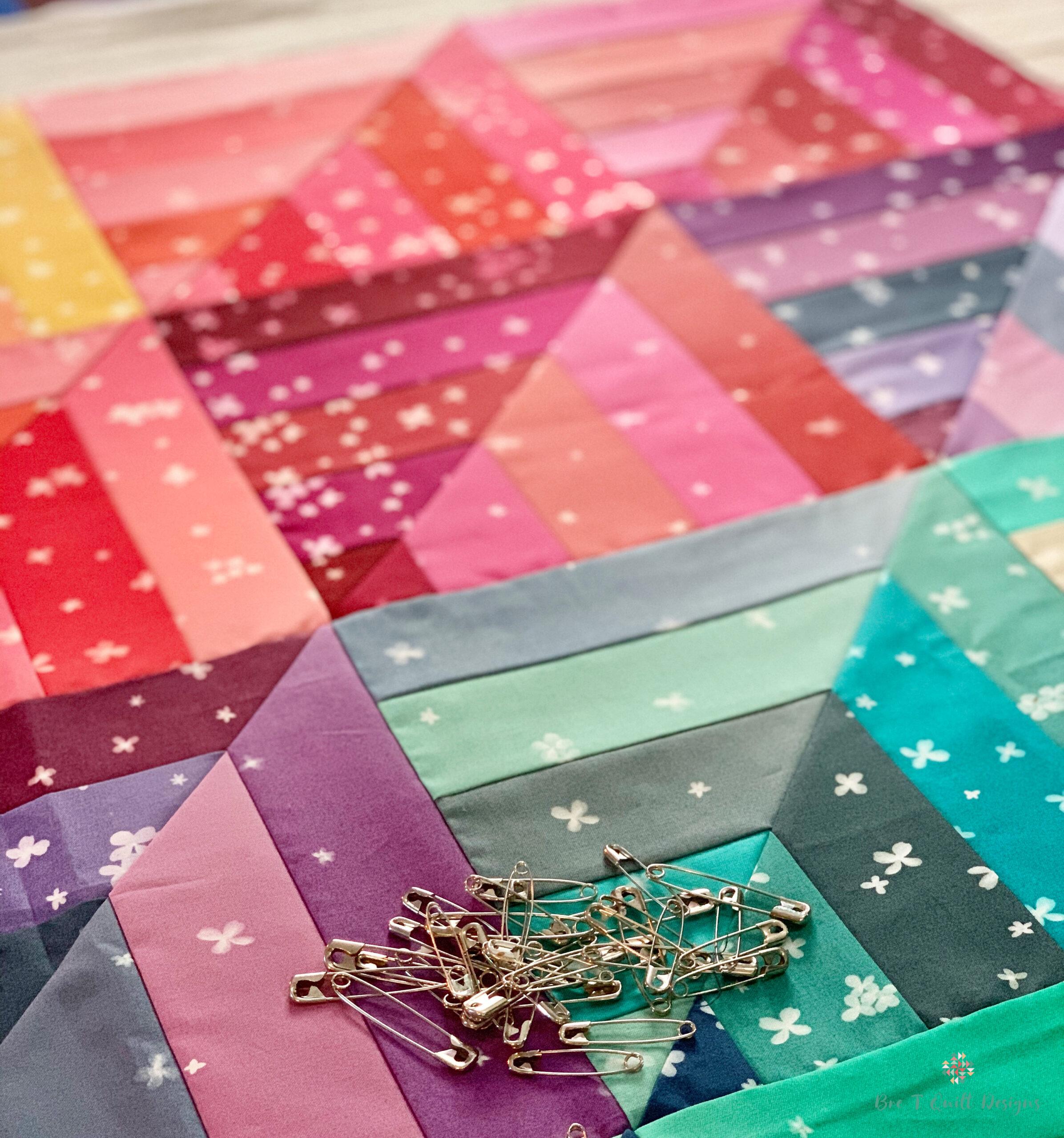 Lucky Log Cabins Quilt In V & Co Ombre Blooms Bre T Quilt Designs