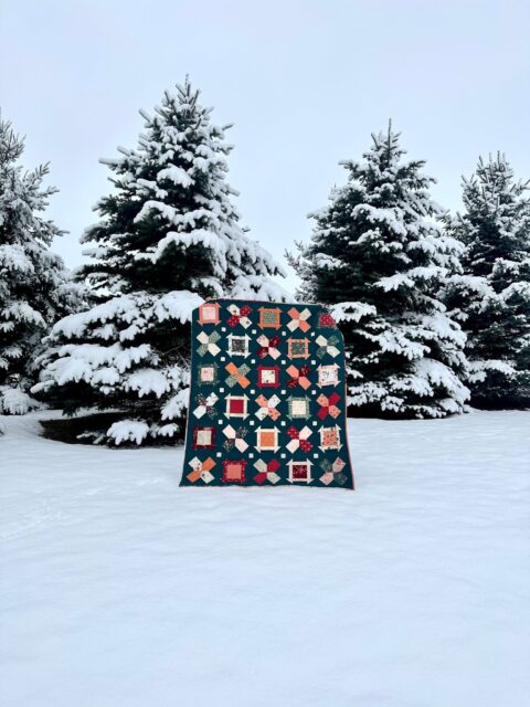 There’s just something about a deep teal background. ❄️

Although it make a gorgeous backdrop for this Bare Roots quilt, I'm glad the snow as melted! This one was made using a Fat Quarter bundle of Woodland Keeper, and I love how the darker background makes Maureen Cracknell’s prints stand out.

If you have a FQ bundle you’ve been saving, this pattern is a great way to put it to use!

The PDF is still $8 through the end of the month. Link is in my bio to grab a copy!

Fabric: Woodland Keeper by Maureen Cracknell
Pattern: Bare Roots (FQ Friendly)