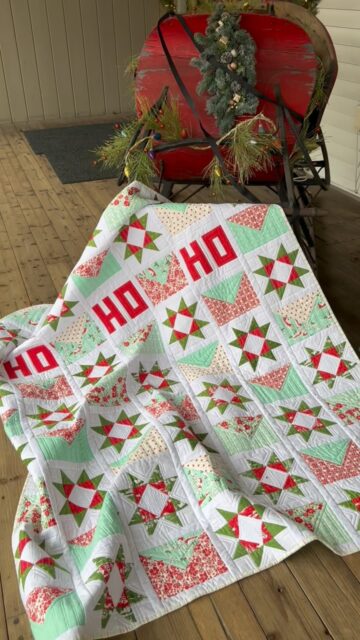 The cookies are baked, the presents are wrapped, and the meals are planned..

Now do I start a Christmas puzzle or a new quilt? 

If you’re wanting to start a new project, Letters for Santa is a fun one to make. Grab your pattern in the shop. ☺️
#christmasquilt #quilting #handmadechristmas