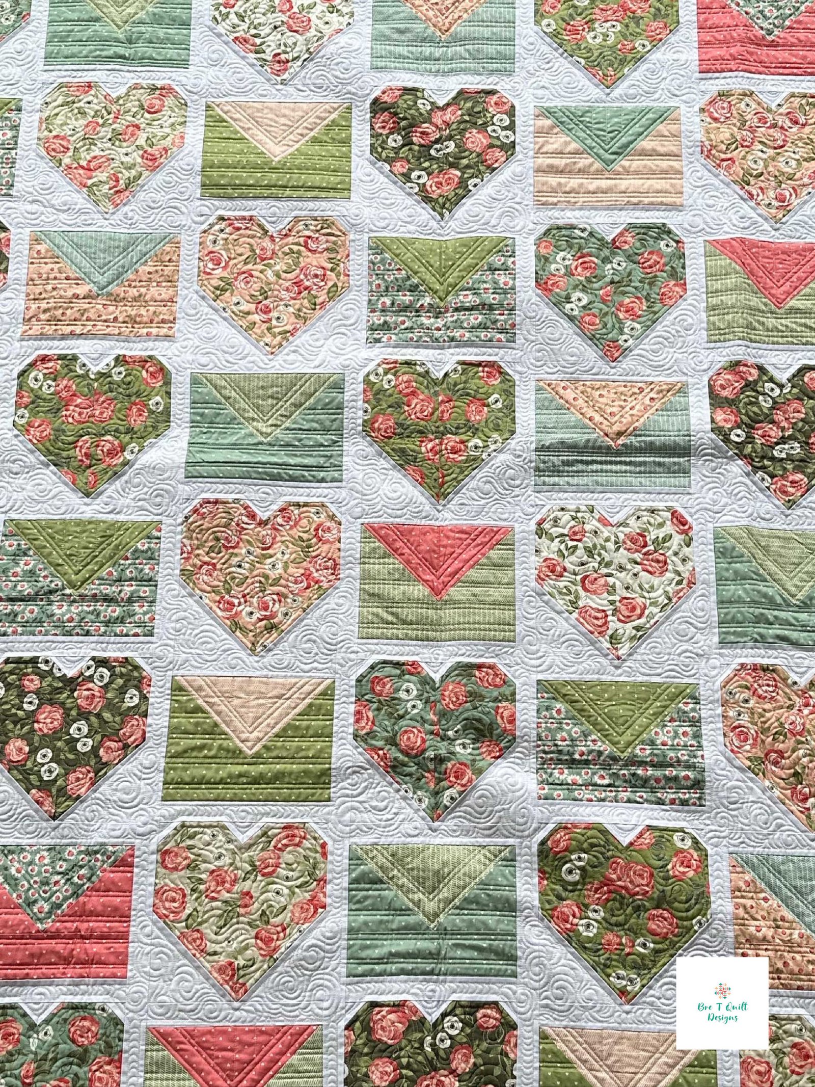 Valentine Quilt Pattern: Introducing the Love Letters Quilt - Bre T ...