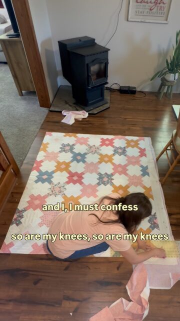 Does anyone else have a love/hate relationship with this part? 

Share your favorite trick for making this easier. ❤️

Pattern: Clover Fields
Fabric: Wild Honey by @modafabrics 

#quilting #quilter #quiltlife