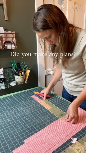 No, but I did get this entire quilt cut out and ready to sew! Worth it! 

#quiltpattern #quilting #quiltfabric #modafabrics #quiltinglife